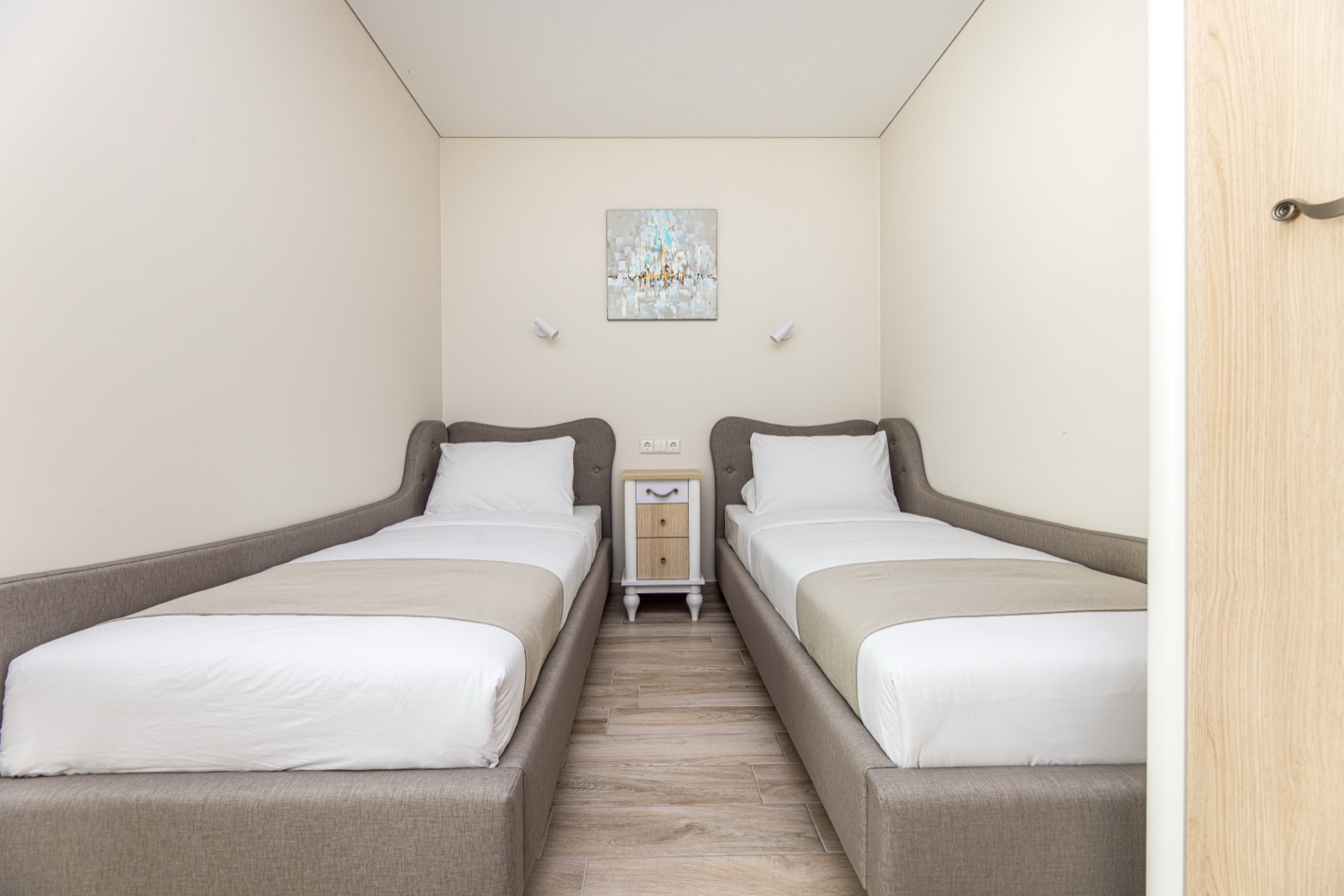 Keturvietis Lux Premium